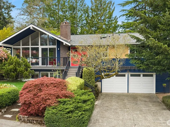 17420 NE 11th Street, Bellevue, WA 98008