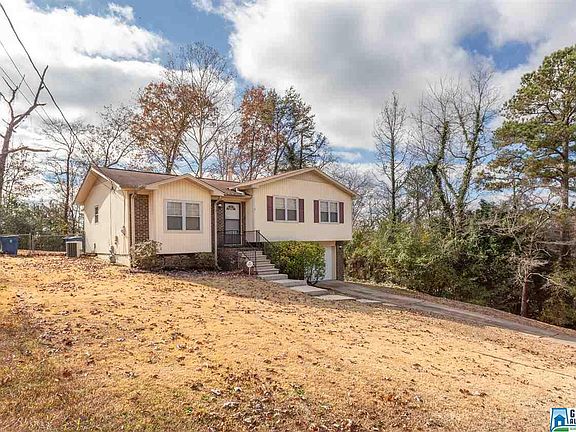 3rd image of 5059 Darlene Dr