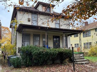 320 Richton St, Highland Park, MI 48203