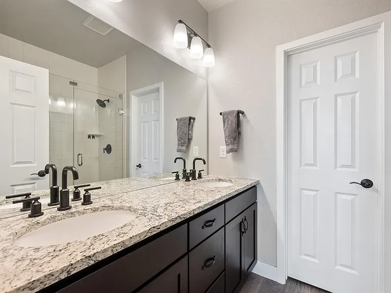 2855 W 69th Ave — Photo 13