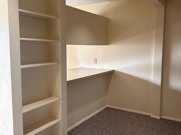 5th image of 130 Orchard Dr #B