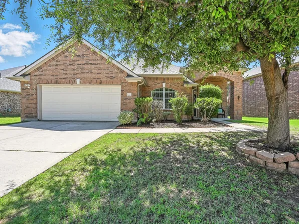 9210 Wild River Dr, Arlington, TX 76002