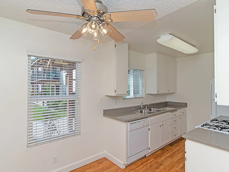Villas de Laura Apts — Photo 3