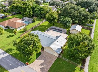 410 10th Ct, Vero Beach, FL 32962