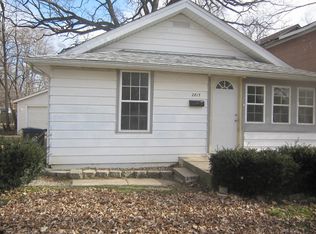 2815 Gabriel Ave, Zion, IL 60099
