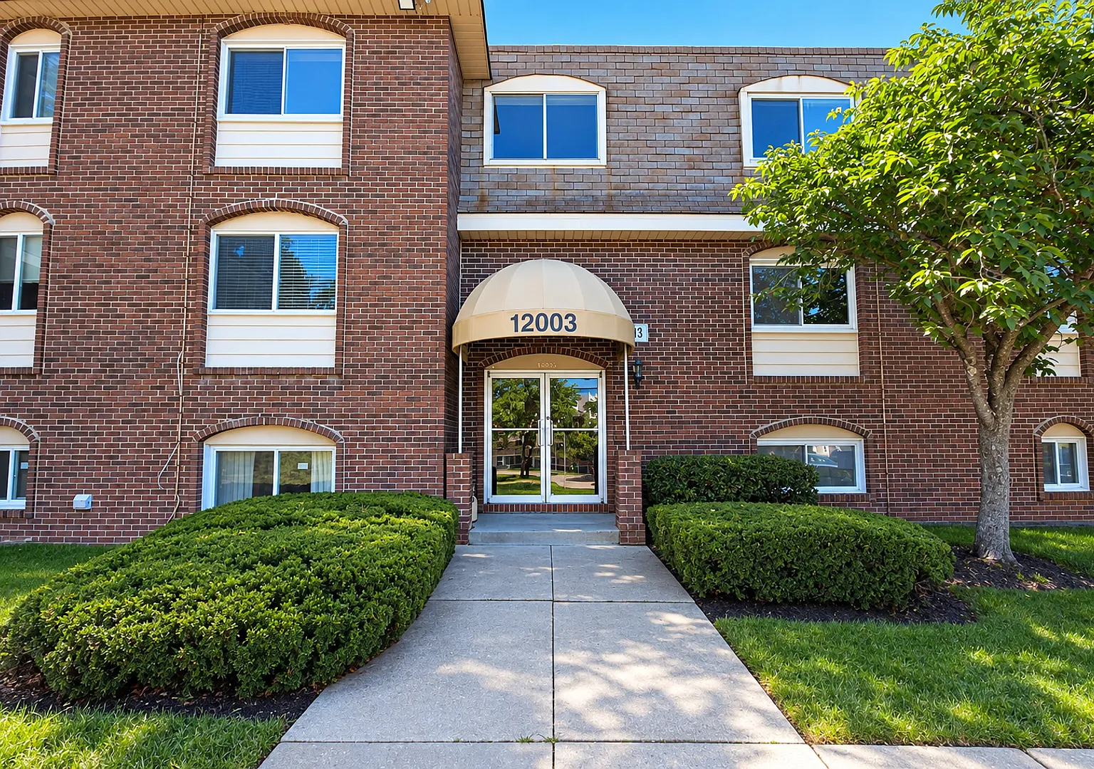 1 Bedroom Apartment in quiet, sought after area of Reisterstown! — Photo 1