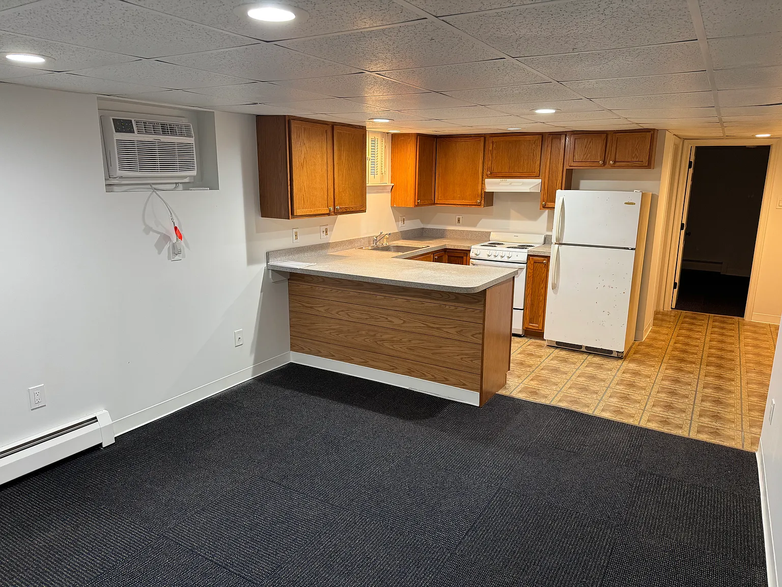 1 bed, 800 sqft, $1,375 — Photo 2