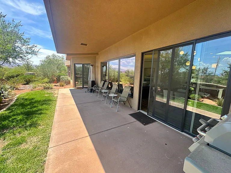 2085 Tuweap Dr #41 — Photo 27