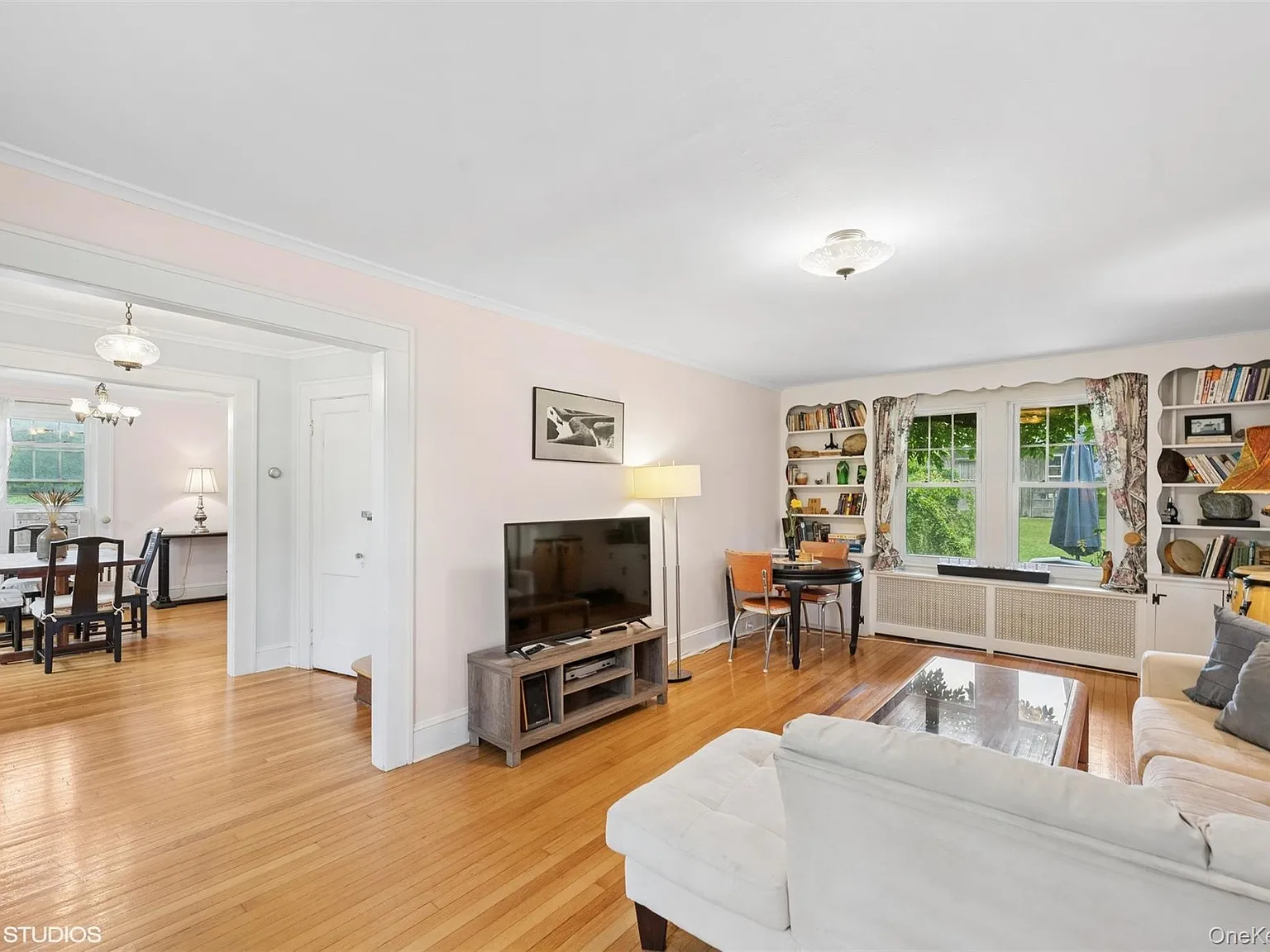 3 bed, 1.5 bath, 1800 sqft, $3,900 — Photo 4