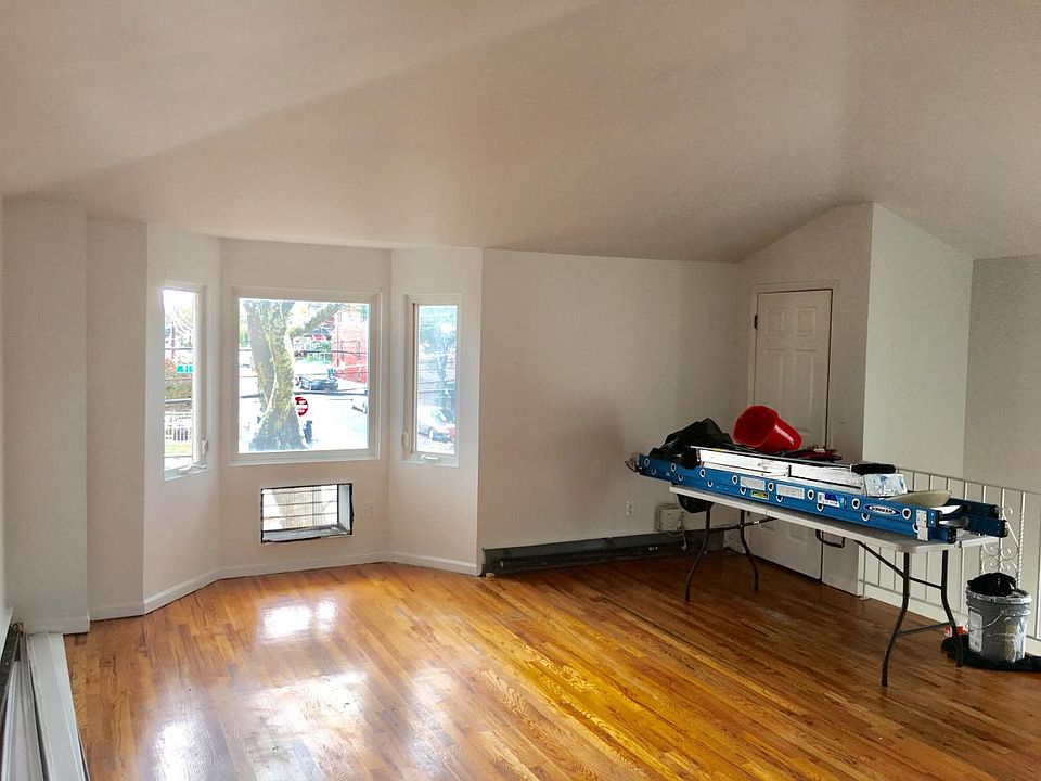 1st image of 9501 91st Ave
