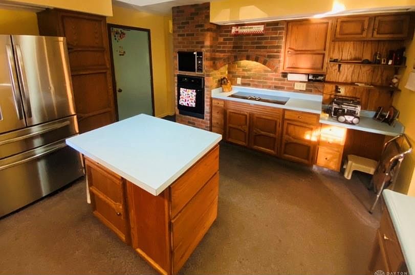 5186 Phillipsburg Union Rd, Englewood, OH 45322 Zillow