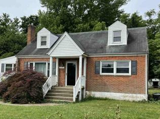 3787 Fairburn Dr, Roanoke, VA 24018