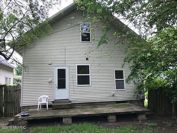 2nd image of 1492 Colfax Ave