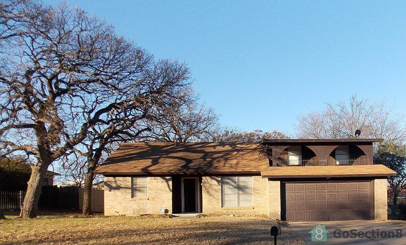 1st image of 6504 Royal Oaks Dr