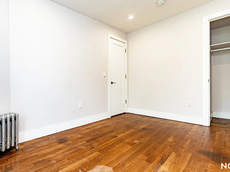 135 Decatur St #3R — Photo 10