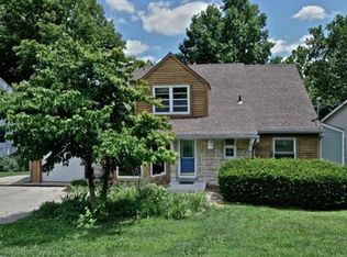 3725 N Briarcliff Rd, Kansas City, MO 64116