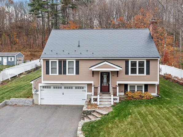 108 Fernwood Dr, Gardner, MA 01440