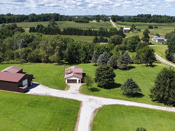 4th image of 10230 Schwartzwalder Rd