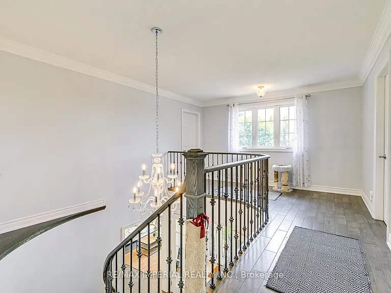 1511 Greenridge Cir — Photo 25