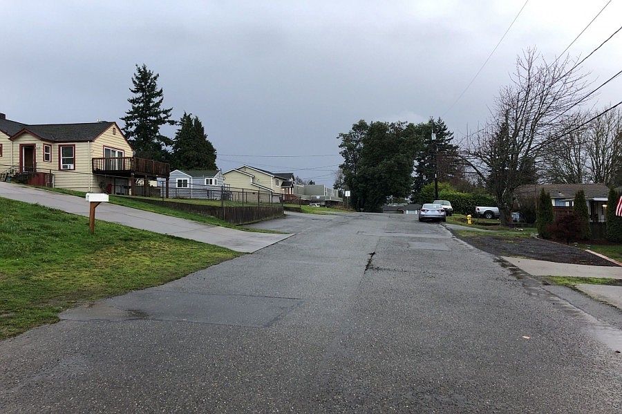 2nd image of 3000 Eagle Ave