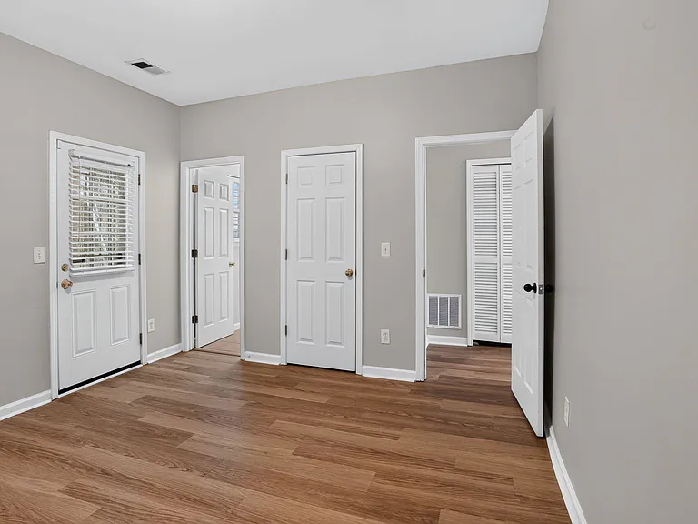 730 Celeste Ln SW — Photo 19