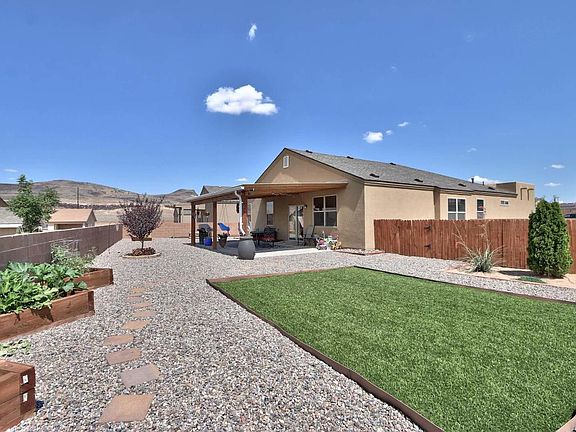 2nd image of 1730 Camino Rustica SW