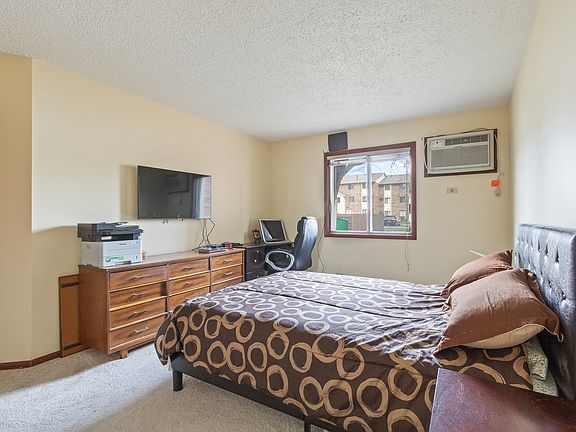 5th image of 13 Echo Ct APT 4