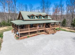 297 Martin Burgess Rd, Crossville, TN 38572