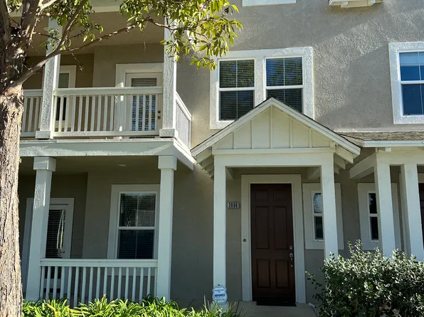 3066 Roia Ln, Oxnard, CA 93036