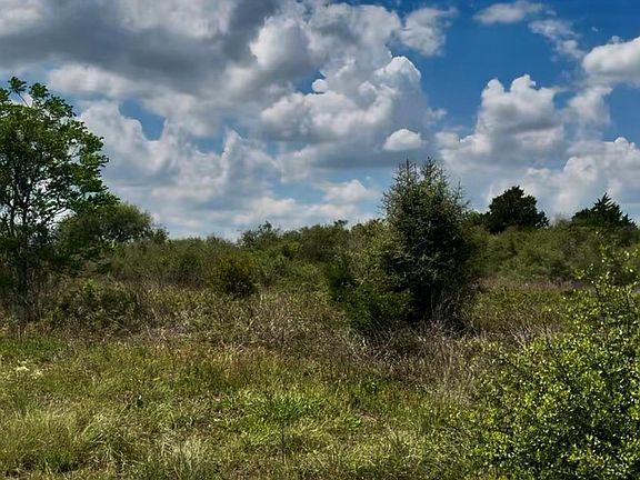 3rd image of 5815 Wild Flower Rd