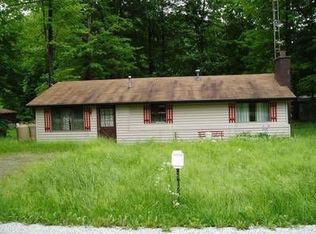 2843 Rockwell Dr, Linesville, PA 16424