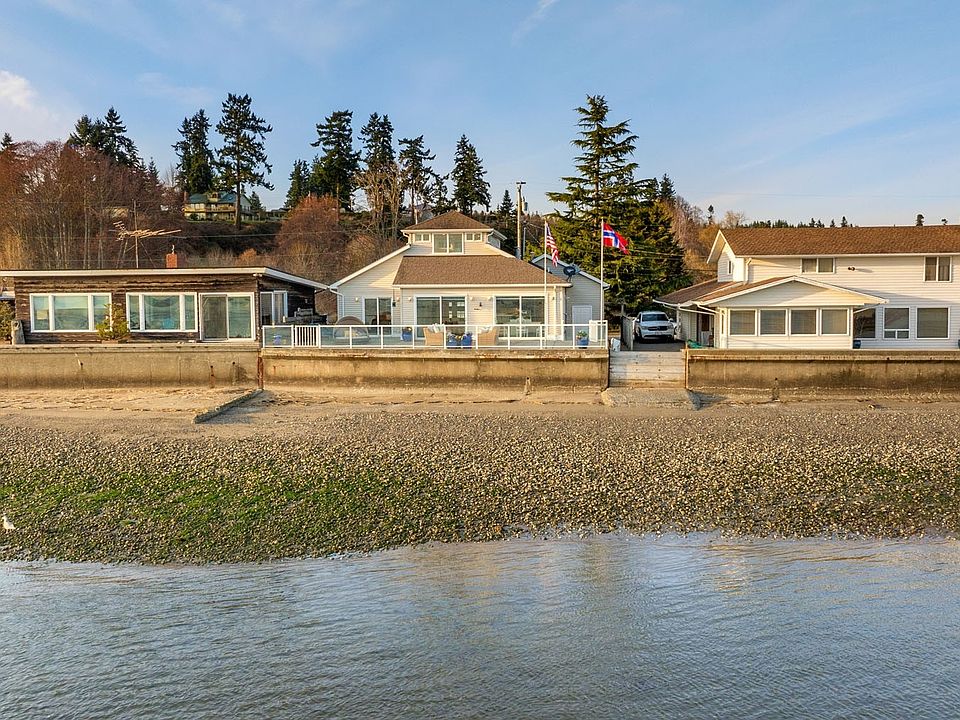 1st image of 108 Priest Point Drive NE