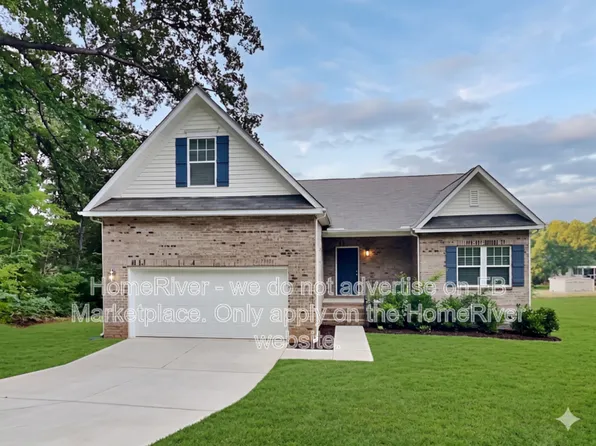 2902 Plantation Way, Albemarle, NC 28001