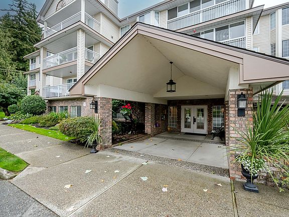 3rd image of 2491 Gladwin Rd #102