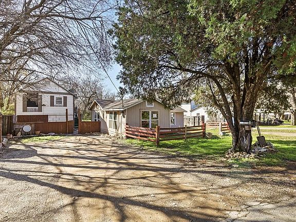 5th image of 5820 Highland Ave