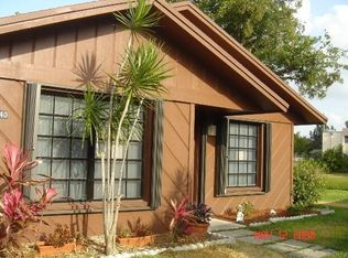 3740 E Valley Green Dr, Davie, FL 33328