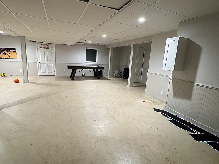 5730 Pineview Dr — Photo 18