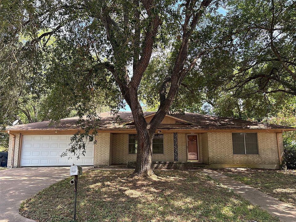 1st image of 1506 Meadow Ln