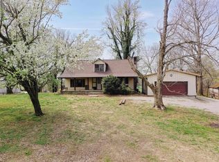 88 Travis Rd, Princeton, KY 42445