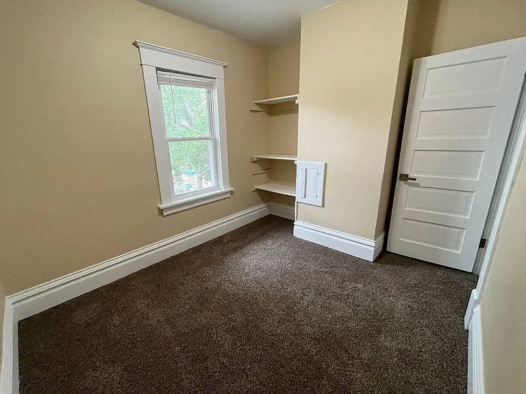 223 N Minnesota Ave — Photo 27