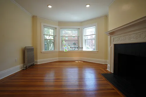 10 Beals St #3 Photo 1