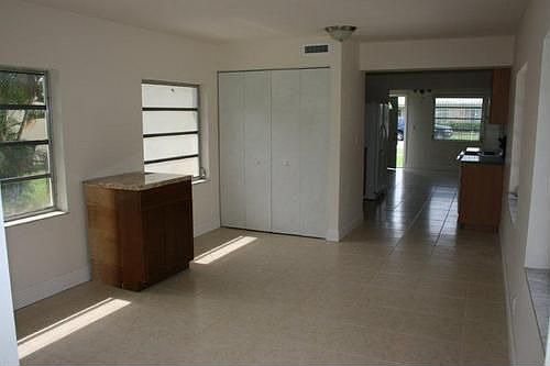 3rd image of 1211 NE 129th St