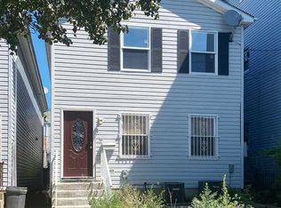 270 Forrest St APT 2, Jersey City, NJ 07304