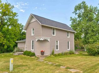 392 North St, Kalona, IA 52247