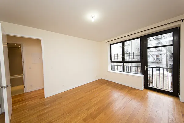 Rented by MNS | media 41