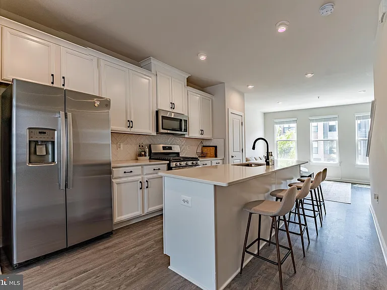 2503 Emerald Branch Dr — Photo 8