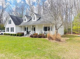 128 March Chapel Ln, Daniels, WV 25832