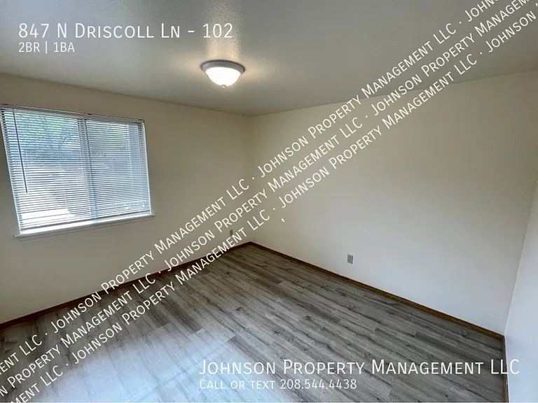 847 N Driscoll Ln #102 — Photo 7