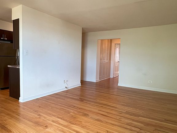 5th image of 5958 N Kenmore Ave APT 501