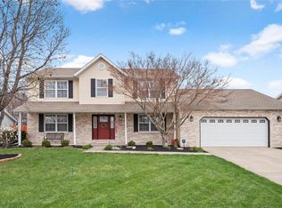 1180 Tazewell Dr, O'Fallon, IL 62269